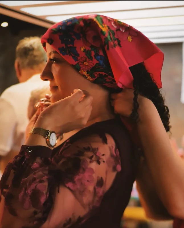 Why don’t you be a gypsy for two hours, too? Why don’t you be a gypsy for two hours, too?